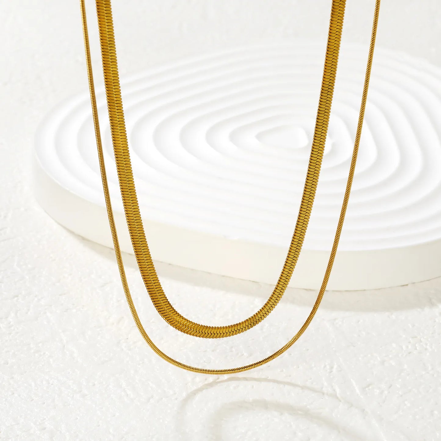 Wholesale Waterproof PVD Gold Sculpted Double Layer Snake Chain Set