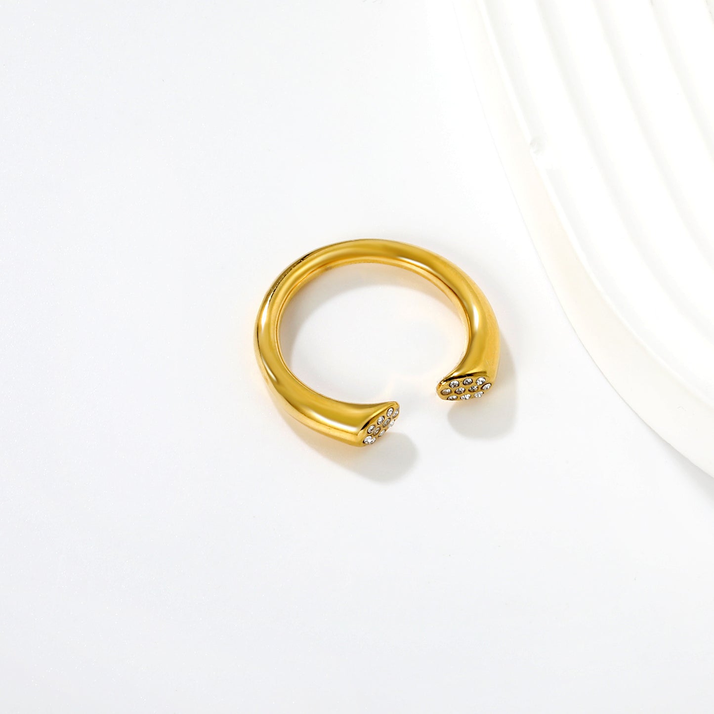 Wholesale Waterproof PVD Gold White CZ Cluster Open Ring