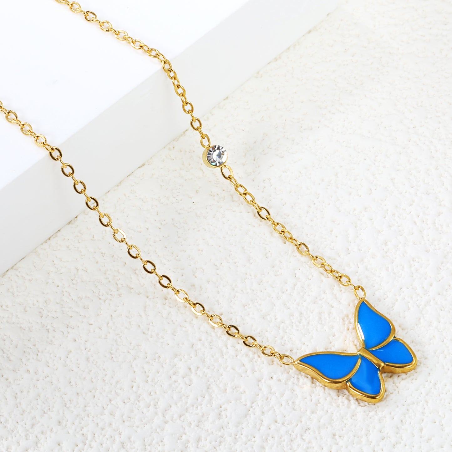 Wholesale Gold Tone White & Red & Blue & Green Butterfly Necklace Pure Elegance