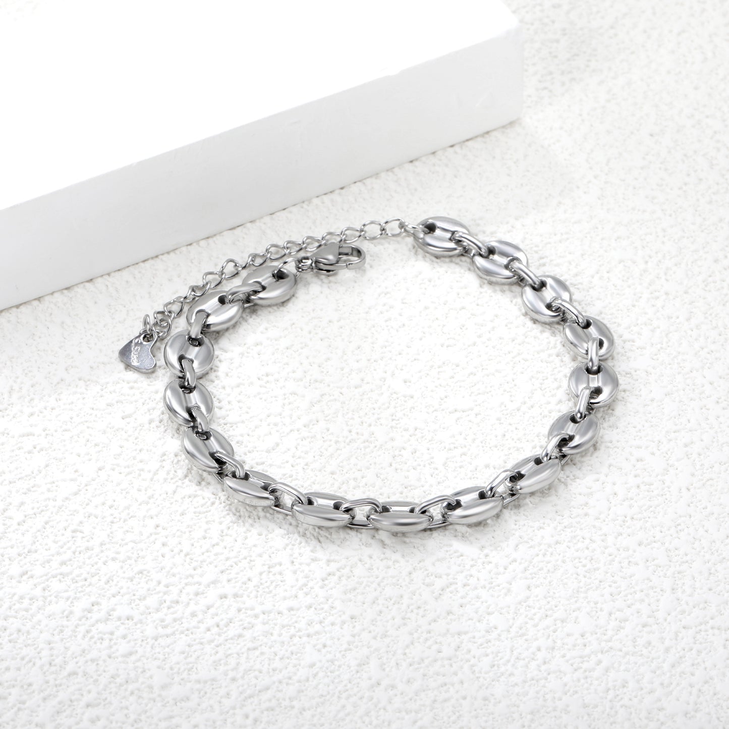 Bulk Stainless Steel Modern Linked Pig Nose Heart Tag Bracelet