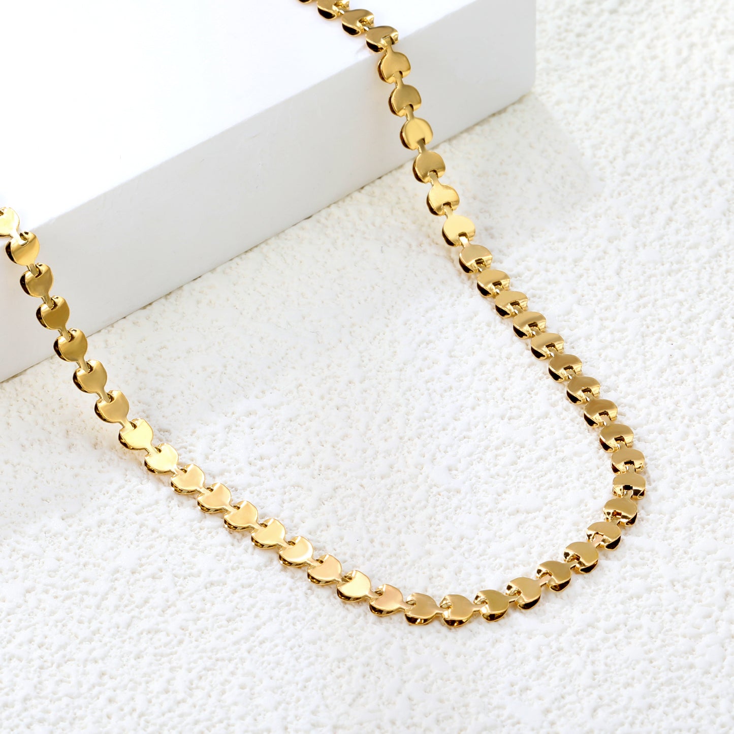 Stainless Steel Gold Interlocking Heart Tail Chain + Heart-Shaped Tag Necklace Jewelry Supplier