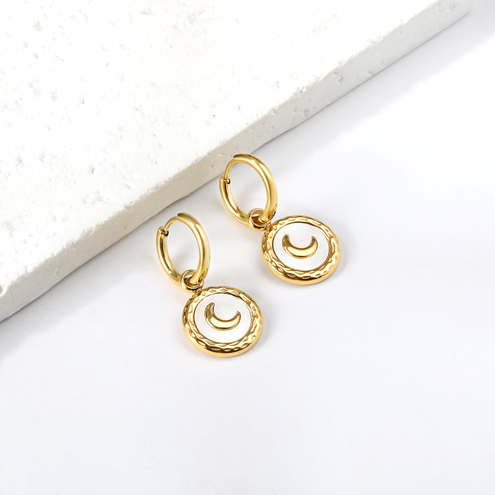 Wholesale 18K Gold Moon Shell Hoop Earrings Unique Charm