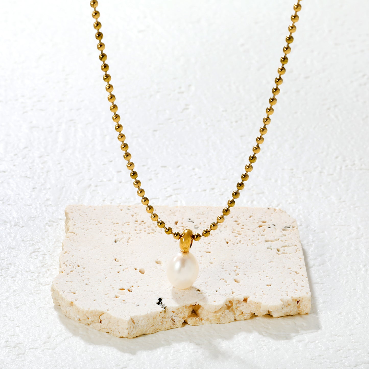 Wholesale Waterproof PVD Pearl Drop Necklace on Gold Bead Chain