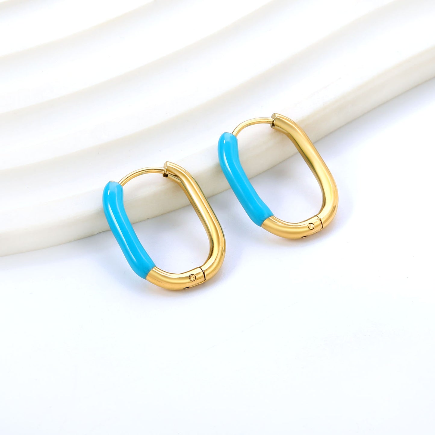 Wholesale Multicolor - Decorated Gold Hoop Earrings for Fashion Retailers