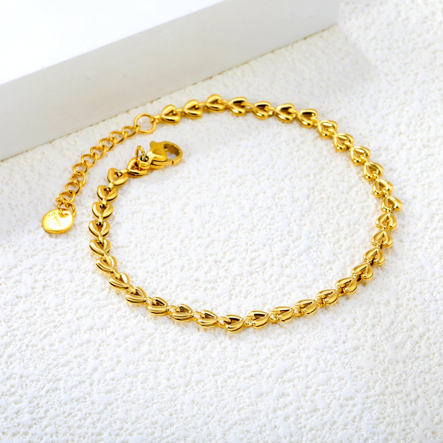 Stainless steel small heart chain + round tail tag bracelet jewelry supplier