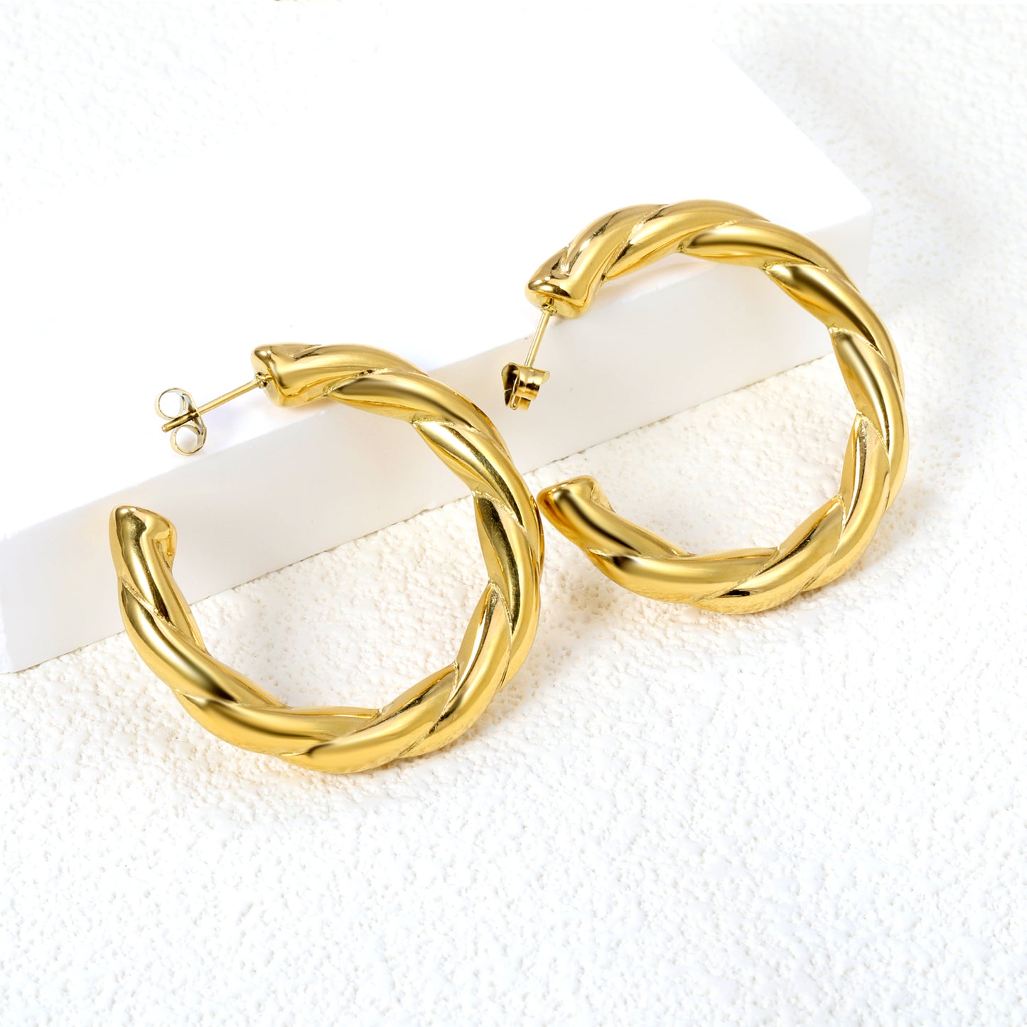 Wholesale Twisted - texture Gold Hoop Earrings for Jewelry Retailers