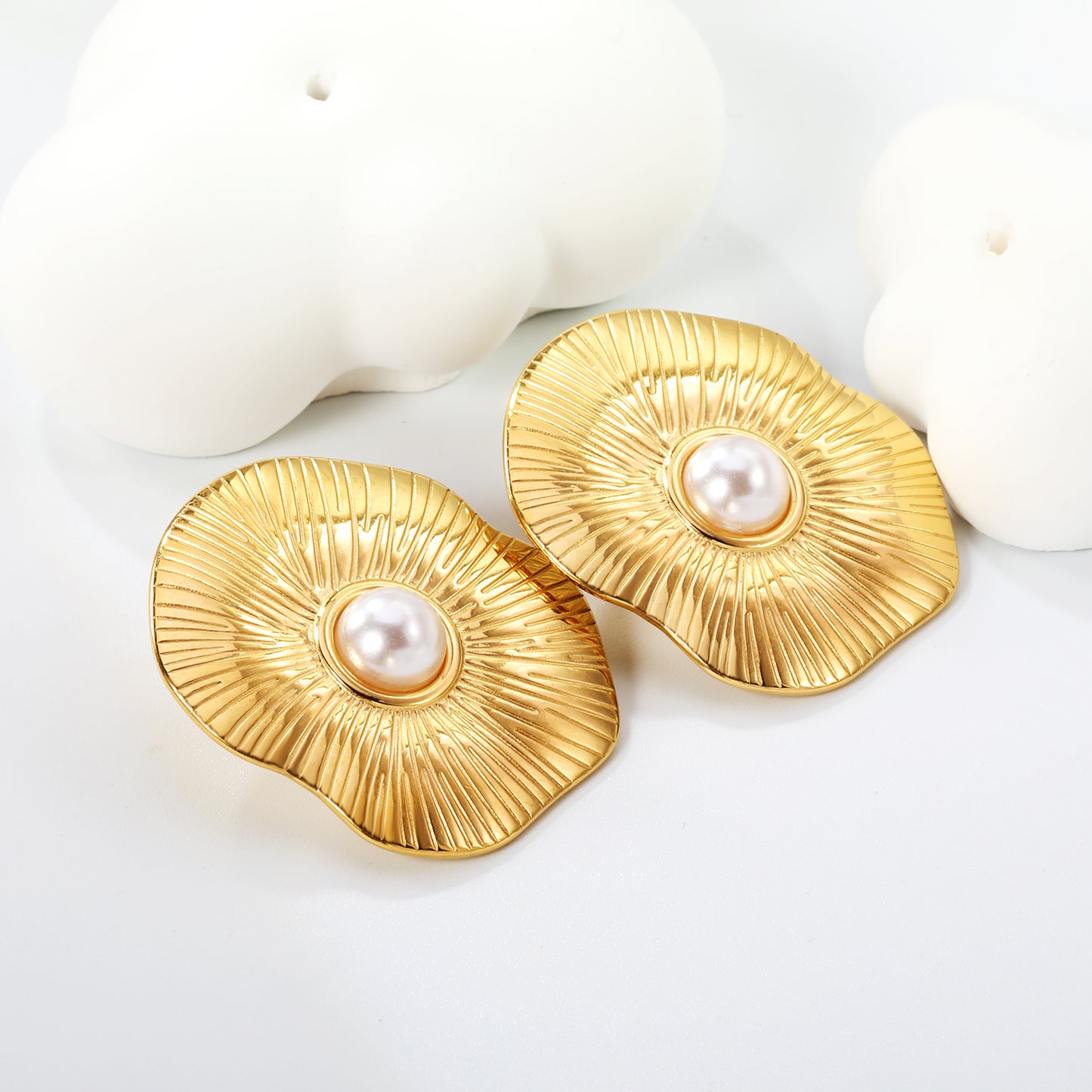 Wholesale Stainless Steel Ruffle with Half White Gum Bead Earrings