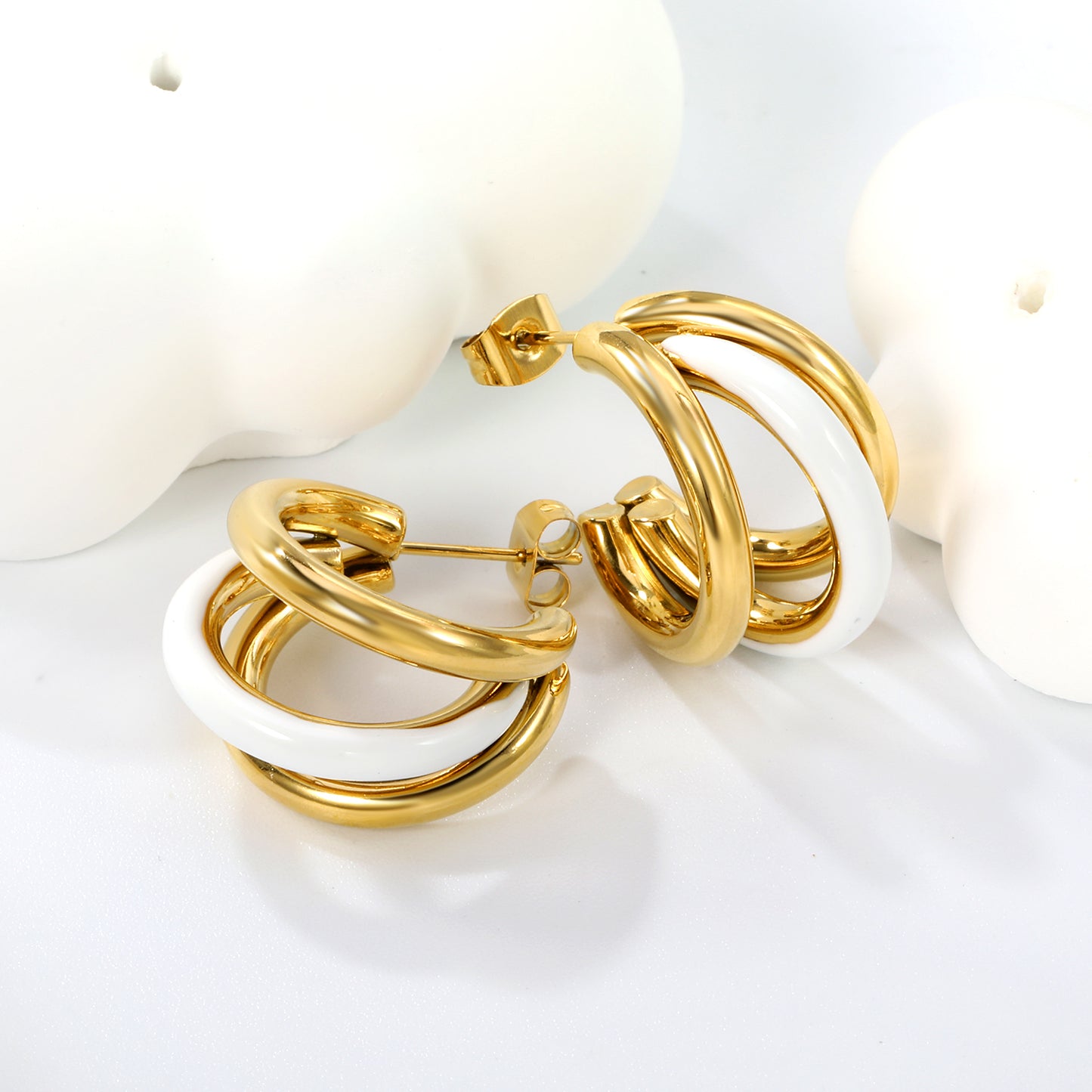 Bulk 18K Gold Huggie Earrings Colorful Drip Enamel Coating Hypoallergenic