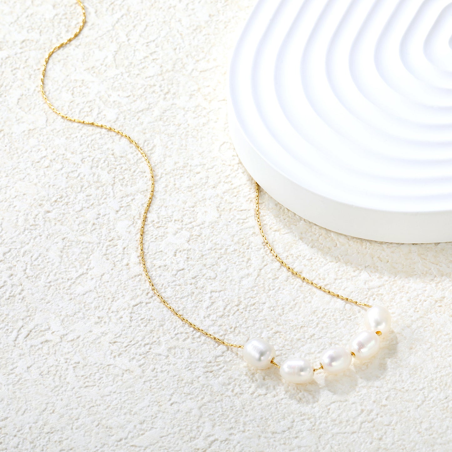Wholesale 18K Gold Plated Pearl Strand Necklace Irregular White Pearls Natural Luster Light Luxury