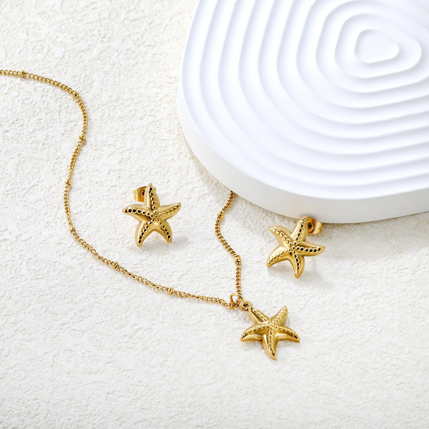Wholesale 18K Gold Plated Starfish Jewelry Set Textured Surface Necklace Earrings Industrial Coastal