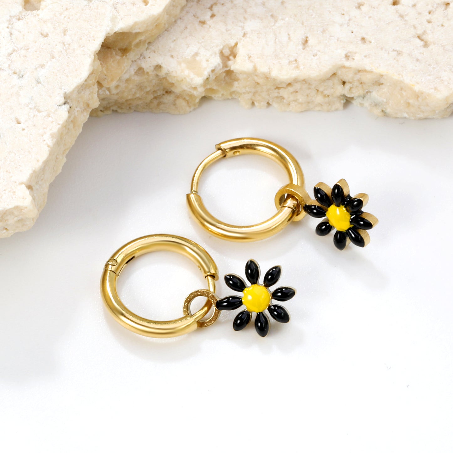 Bulk 18K Gold Blue Flower Hoop Earrings Charming Accessory