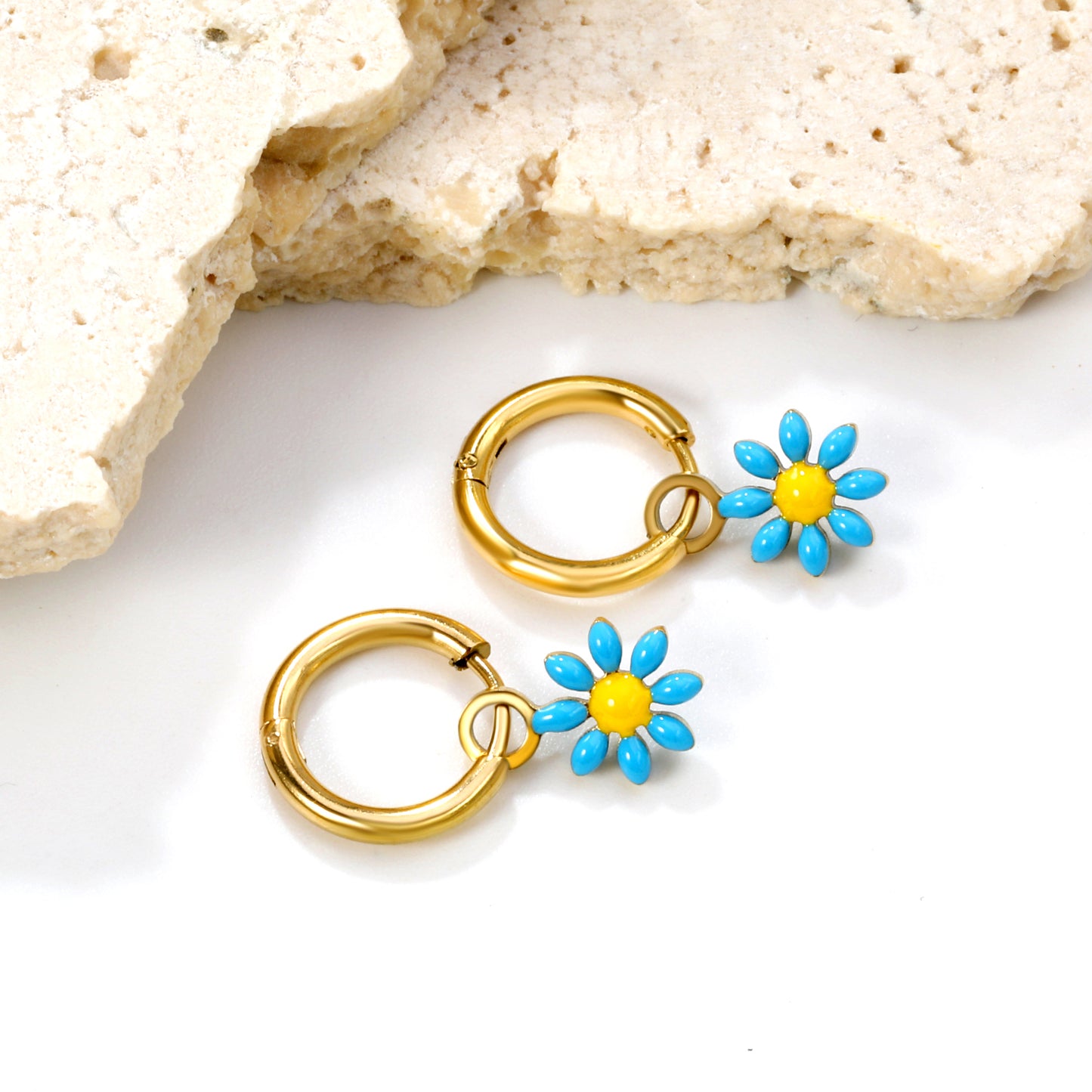 Bulk 18K Gold Blue Flower Hoop Earrings Charming Accessory