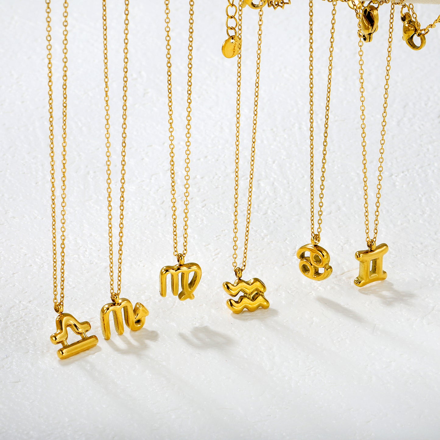 Wholesale 18K Gold Plated Zodiac Sign Necklace Astrological Symbol Pendant Delicate Chain Celestial Luxury