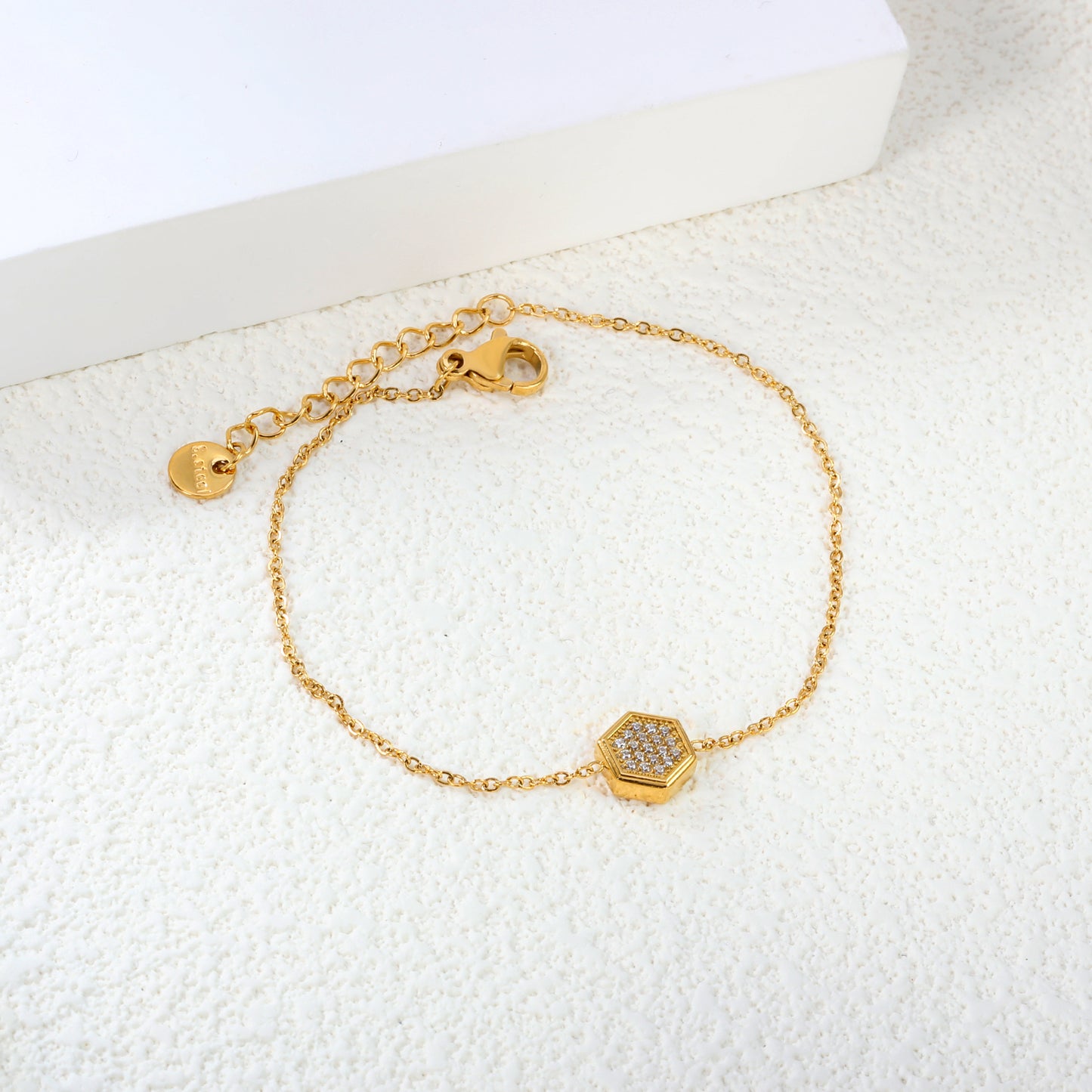 Wholesale 18K Gold Plated Hexagon Diamond Bracelet Honeycomb Setting Delicate Chain Futuristic Geometry