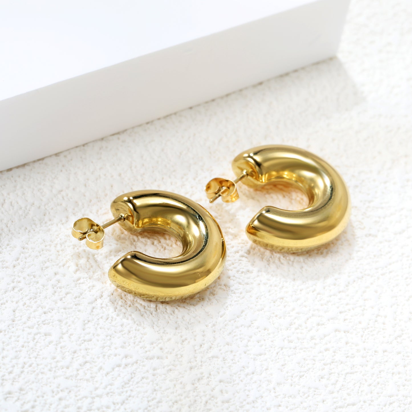 Wholesale Stainless Steel C-shaped Earrings Minimalist Style