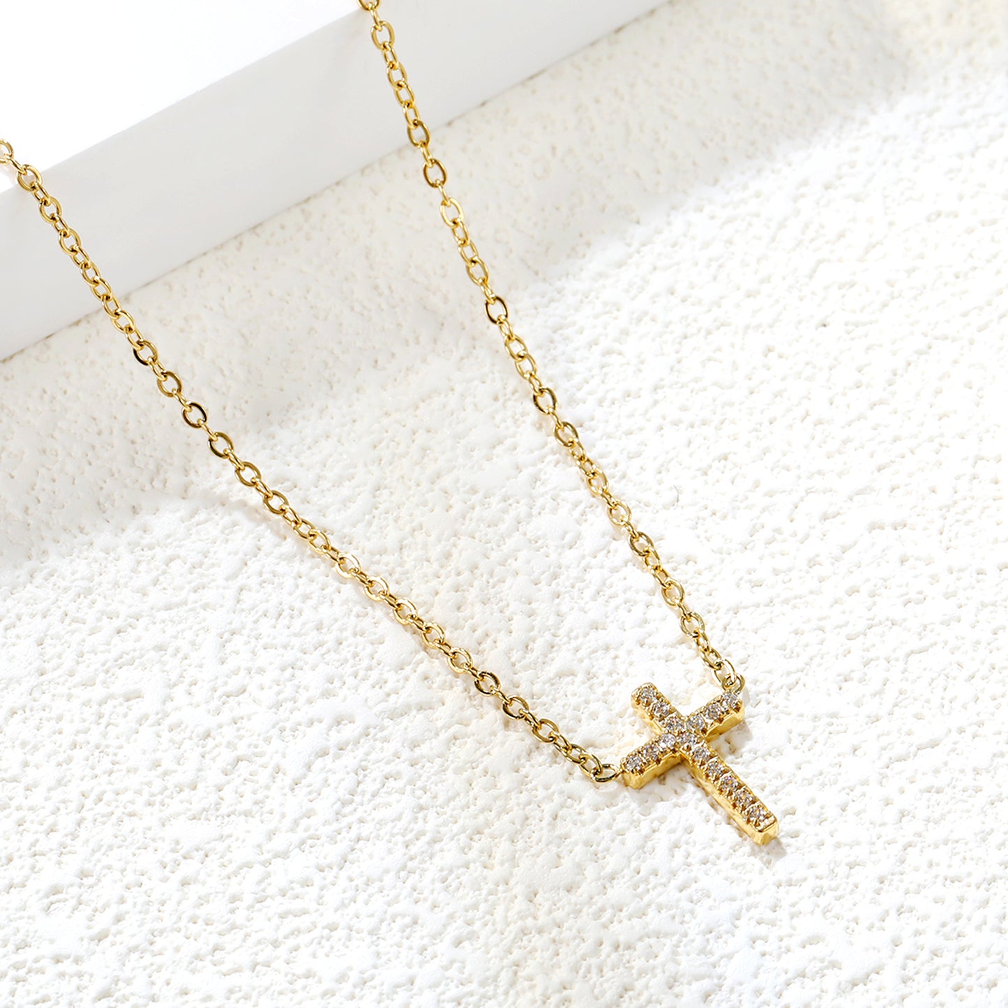 Wholesale Stainless Steel Cross with White Diamond Pendant Necklace