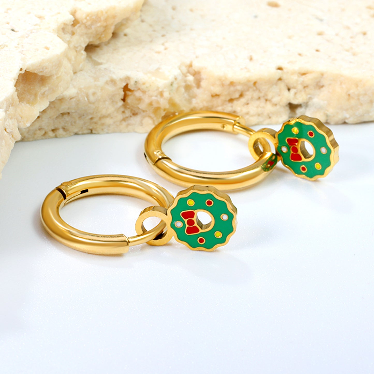 Wholesale Circle & Christmas Wreath Mixed Color Drip Earrings
