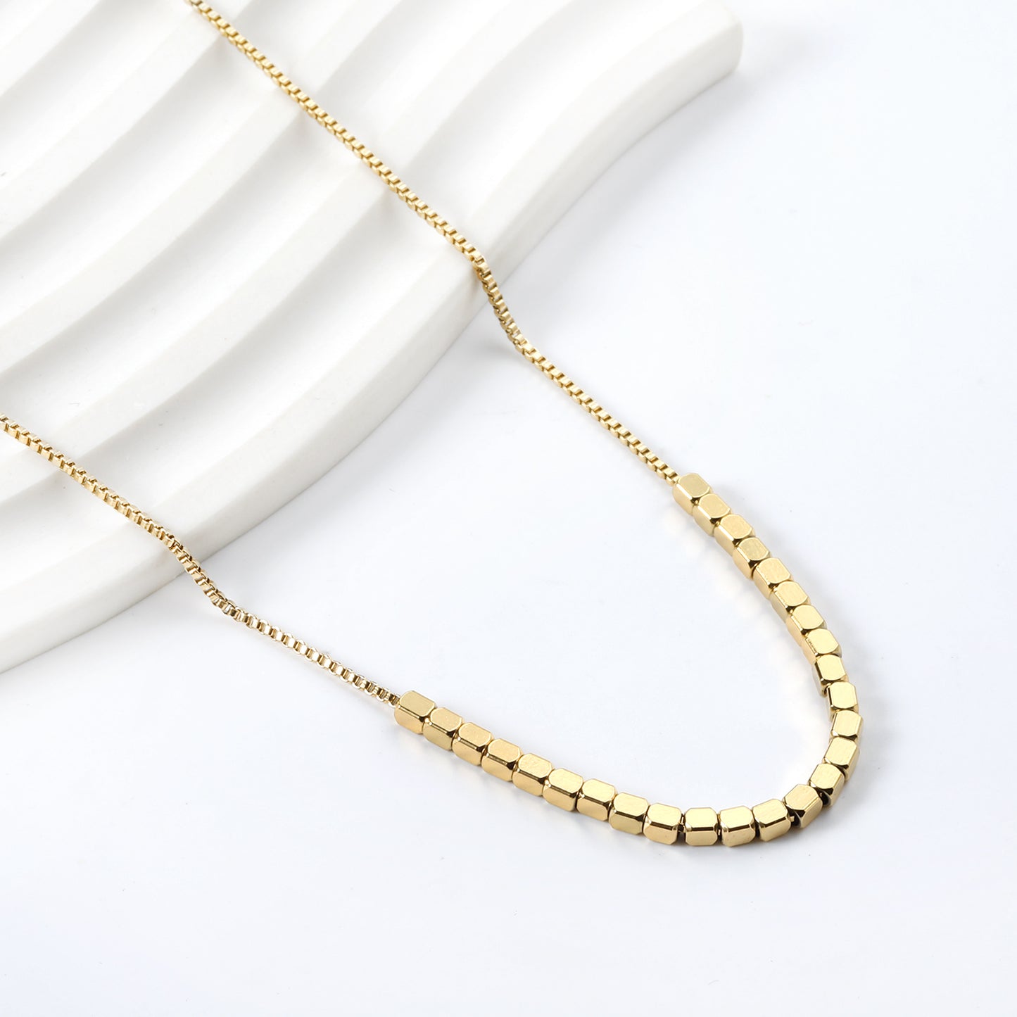 Wholesale Stainless Steel Gold Tone Geometric Link Necklace Modern Minimalist