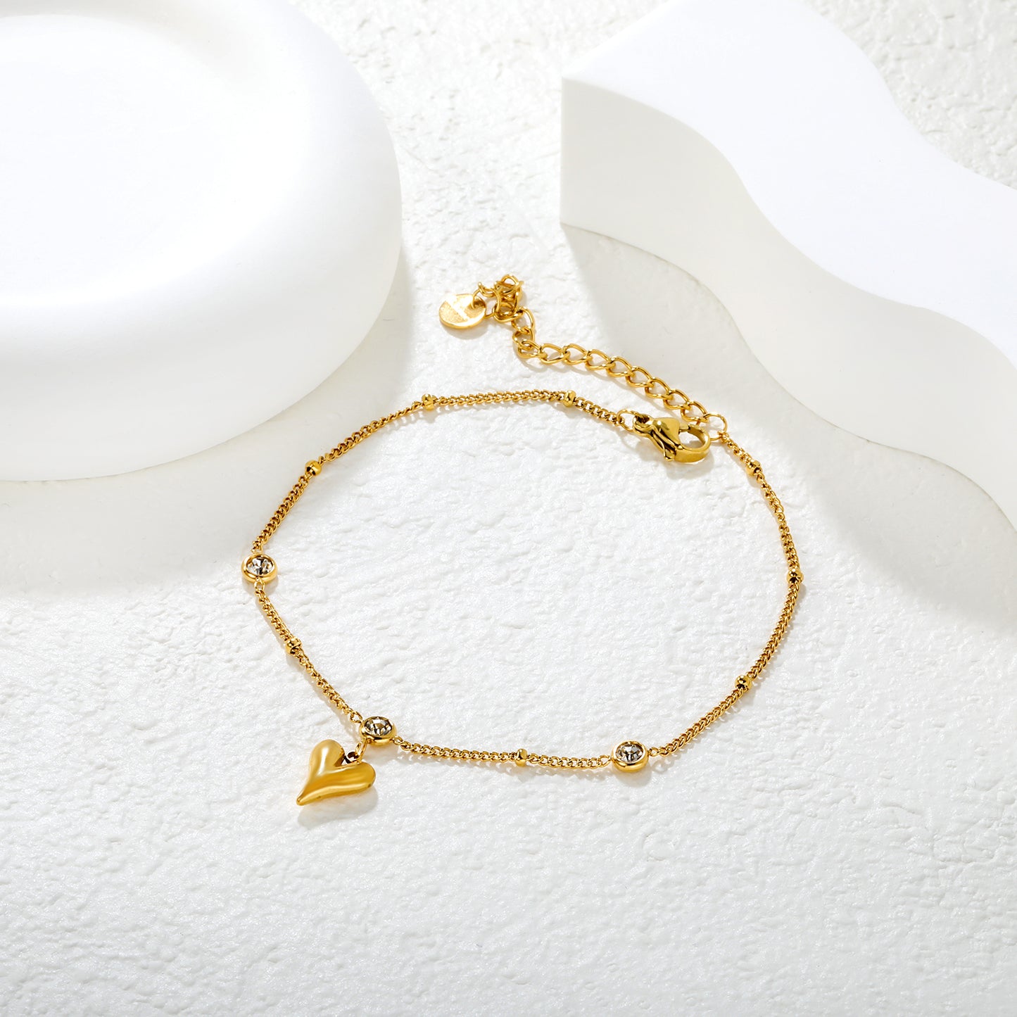 Wholesale 18K Gold Plated Diamond Accent Anklet Minimalist Heart Pendant Delicate Chain Light Luxury