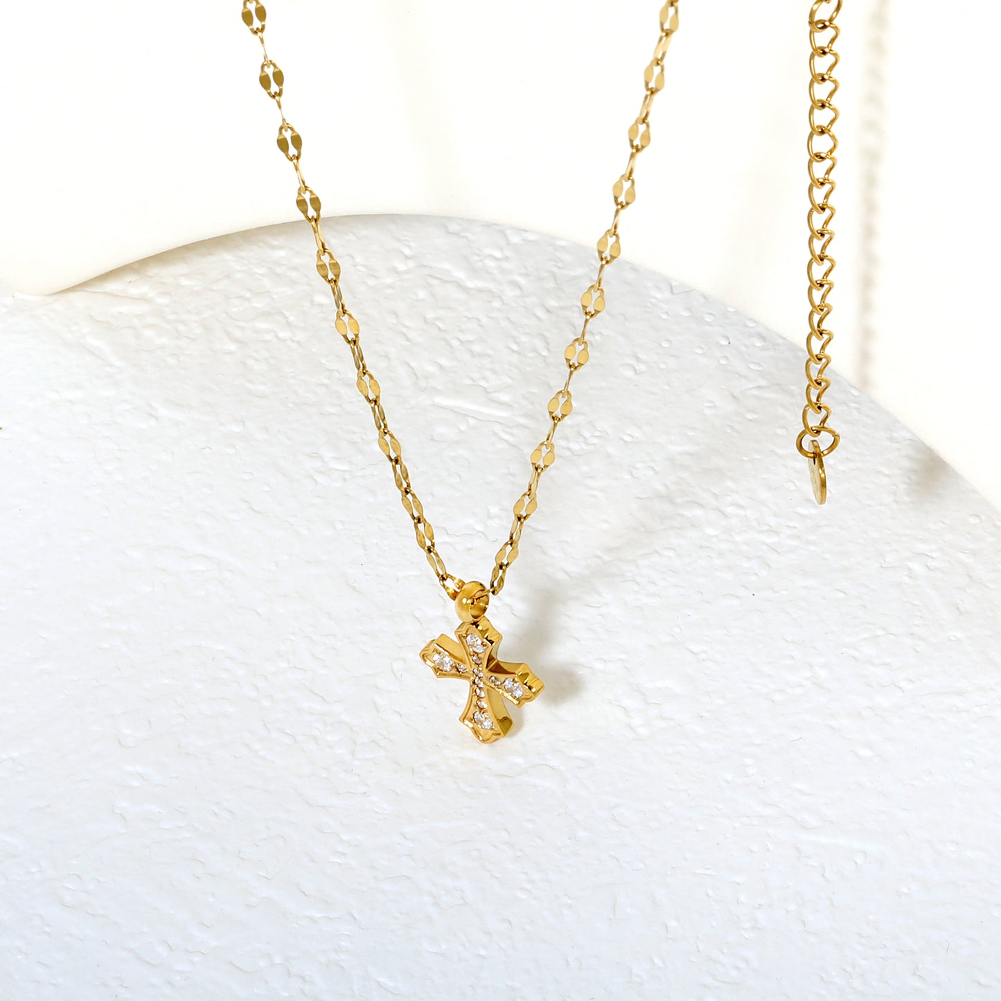 Wholesale 18K Gold Plated Diamond Cross Pendant Necklace Prong Setting Festival Celebration