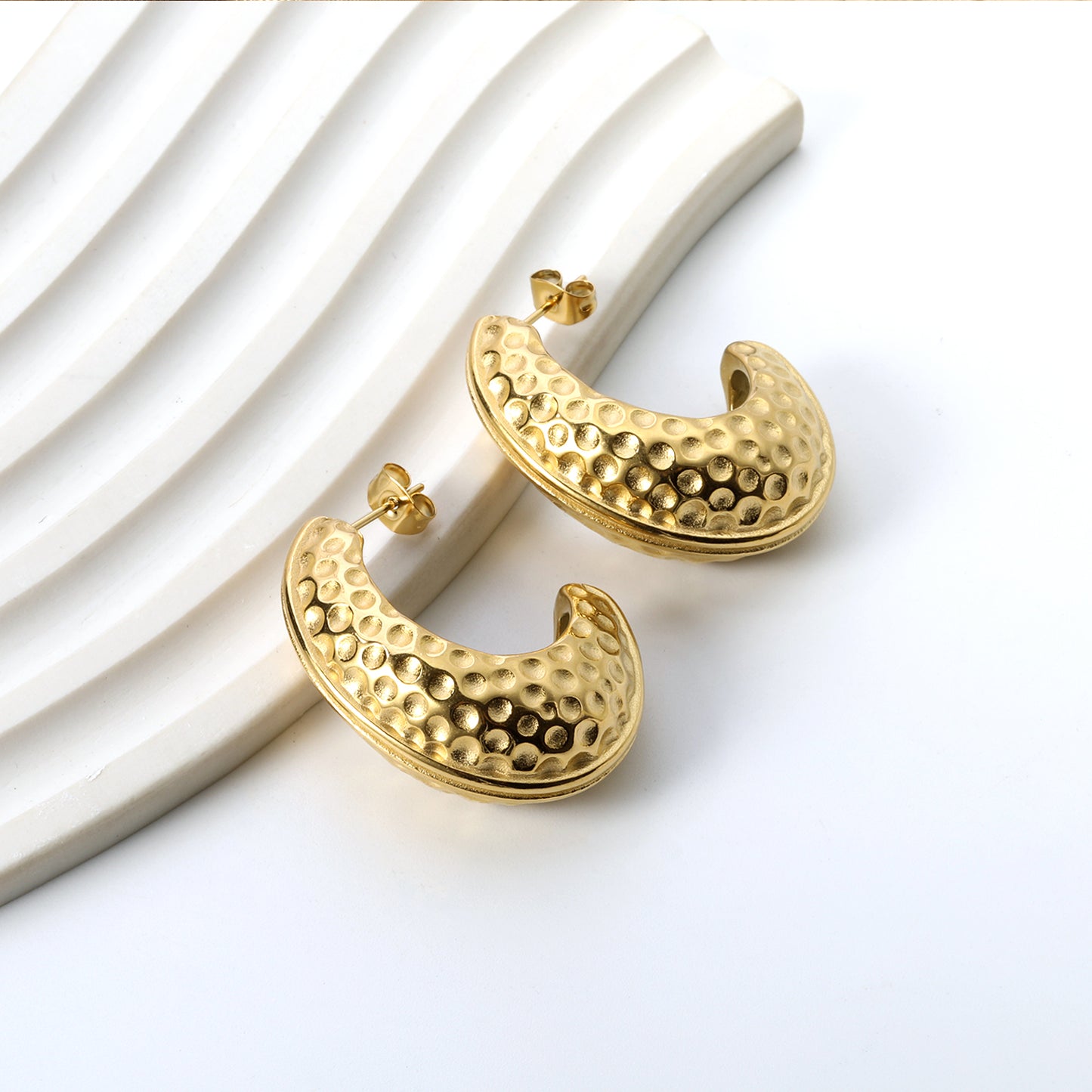 Wholesale Stainless Steel Oval C Shape Hammered Earrings