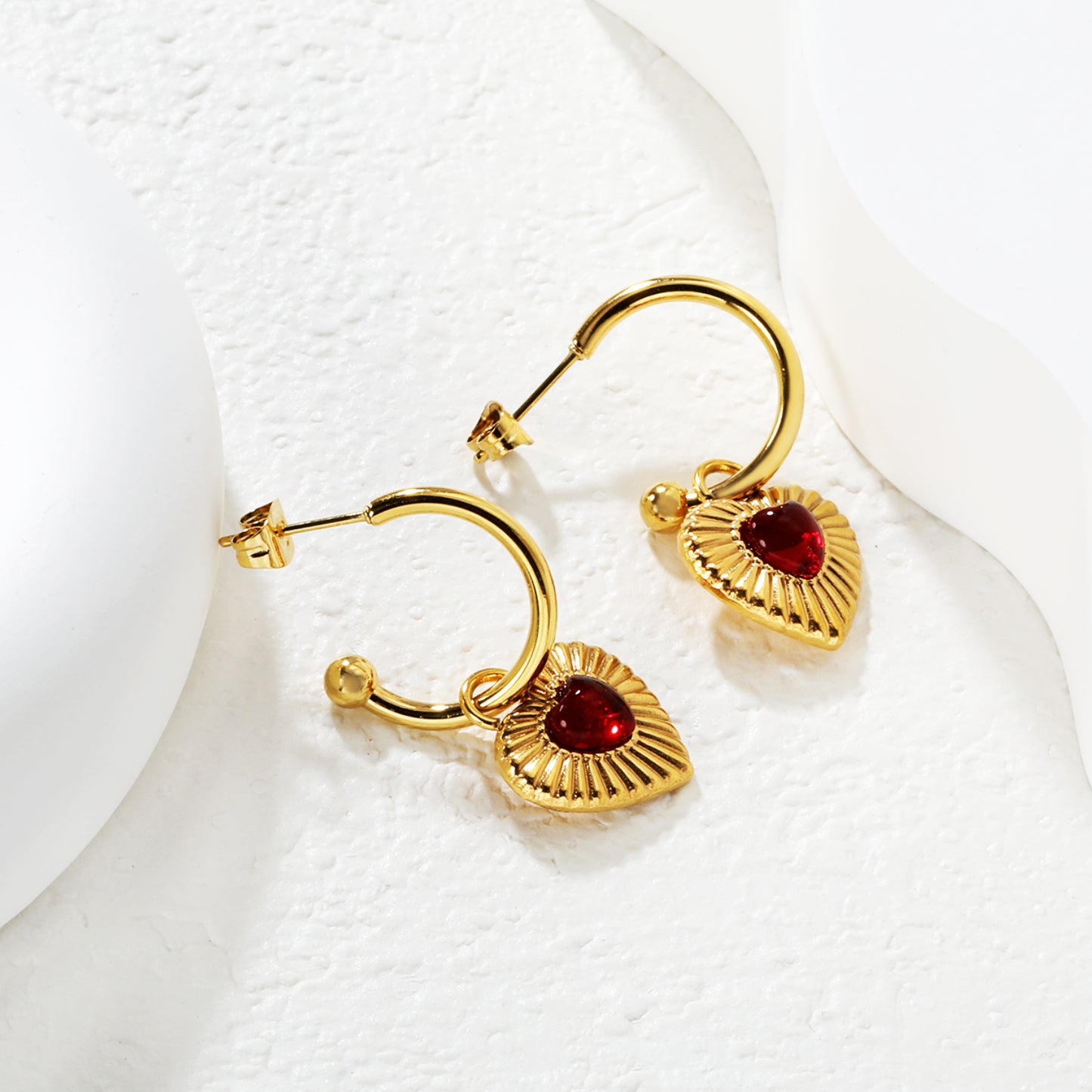 Wholesale Waterproof PVD Gold Plated Red Gem Heart Drop Hoops
