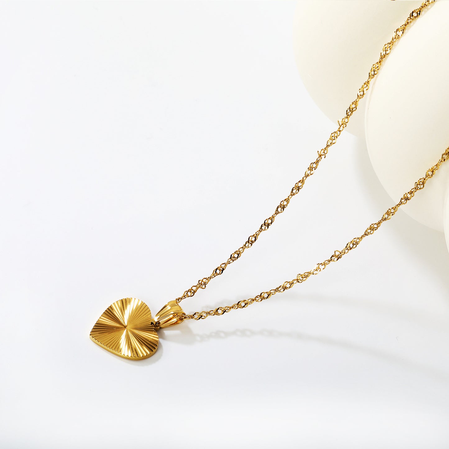 304L Stainless Steel Sunburst Heart Necklace Bulk Jewelry