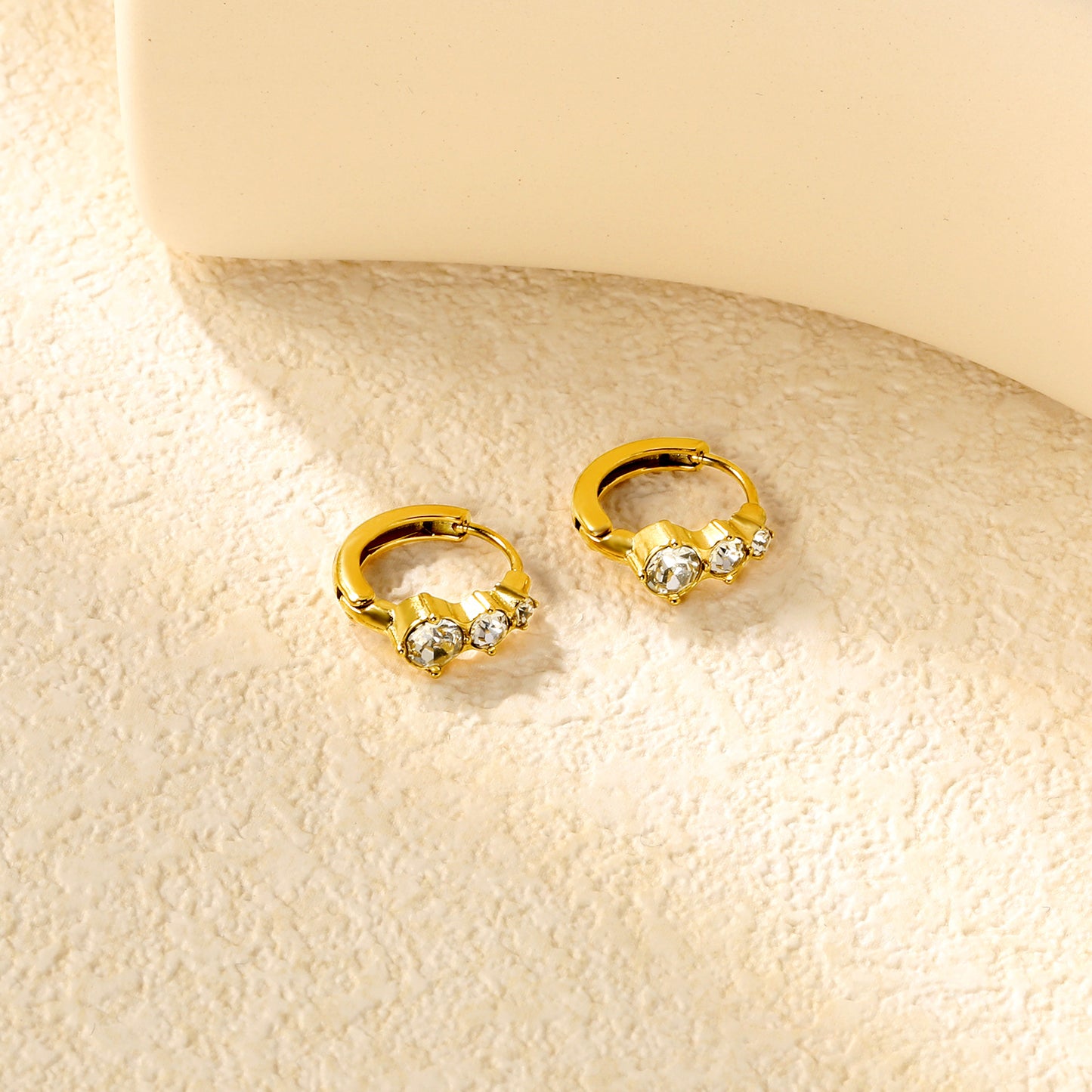 Bulk 18K Gold Plated Asymmetrical Round Zircon Hoop EarringsClose-ups of the gold plating and details