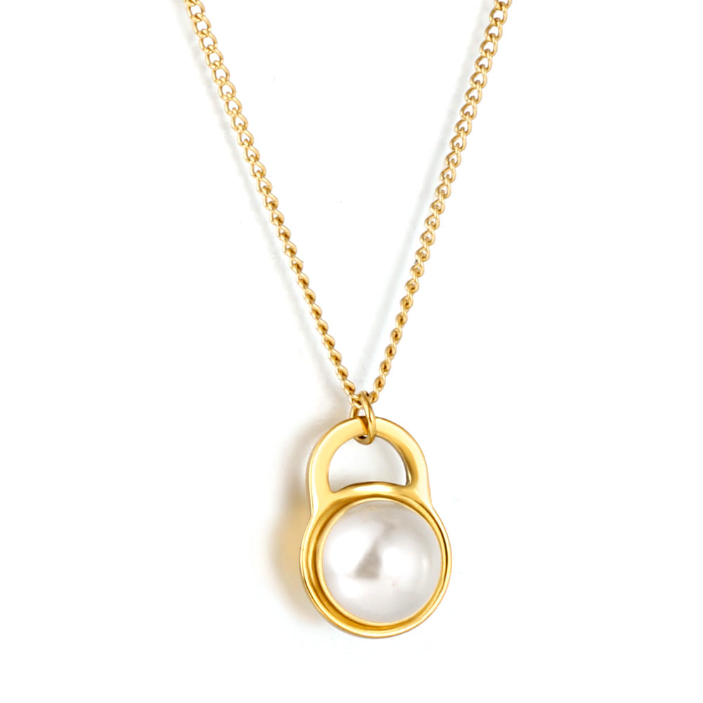 Wholesale 18K Gold Lock and Pearl Necklace Classic Style