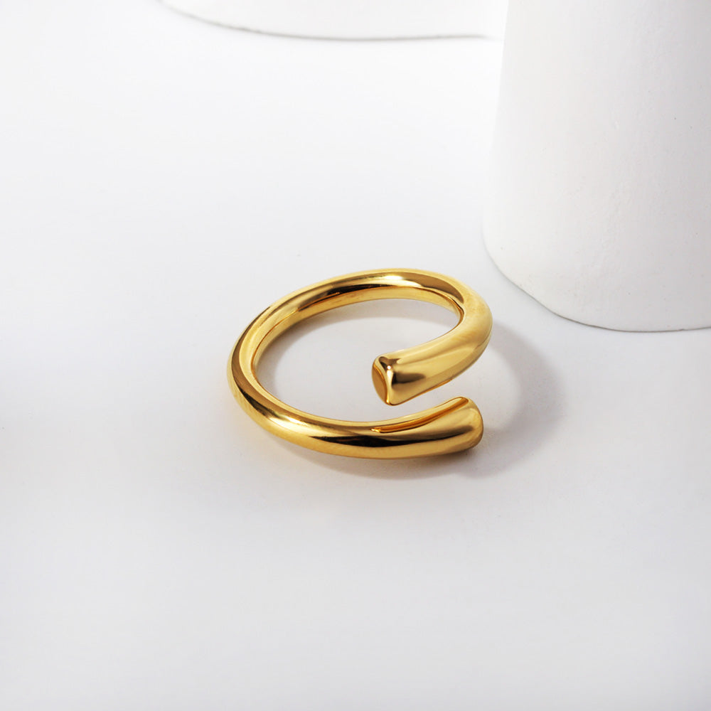 Wholesale 18K Gold Plated Single Arc Open Ring Minimalist Curve Sleek Modern Jewelry