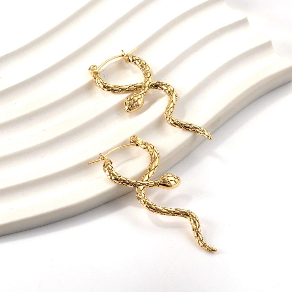 Wholesale 18K Gold Snake - shaped Earrings Trendy Fashion