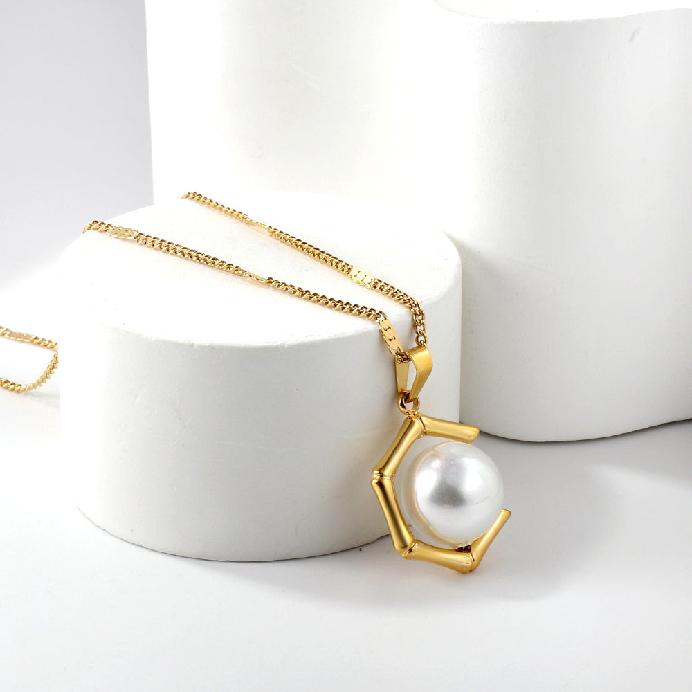 Wholesale Stainless Steel Gold Tone Hexagon Pearl Pendant Necklace Unique Design