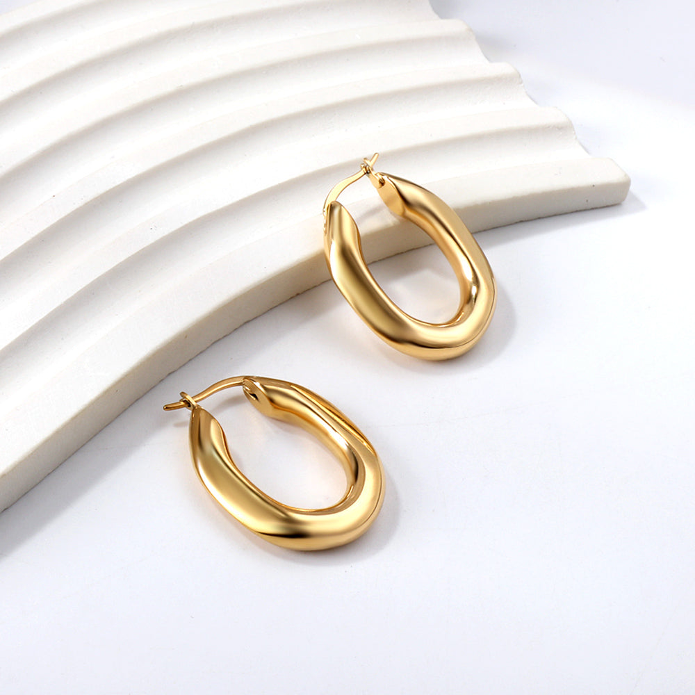 Wholesale Oval - Shaped Gold Earrings for Jewelry Suppliers Classic Elegance
