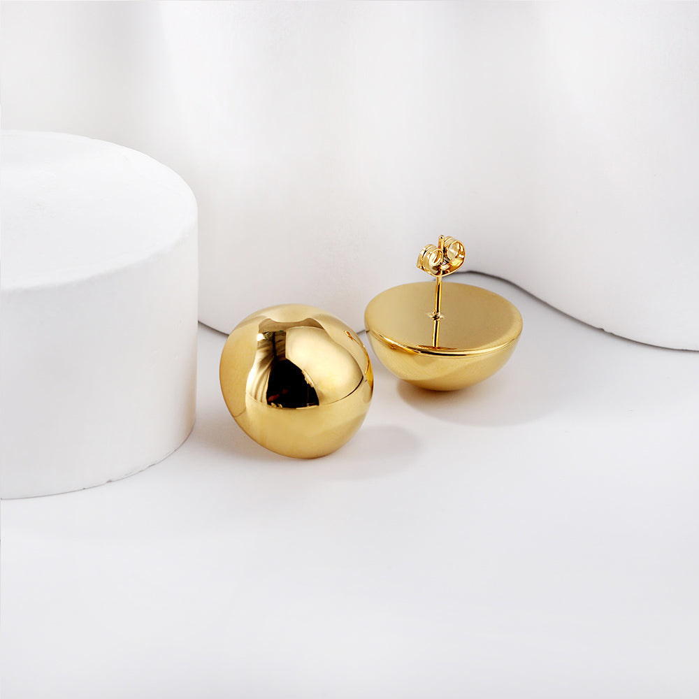 Wholesale 18K Gold Round Stud Earrings Simple Elegance