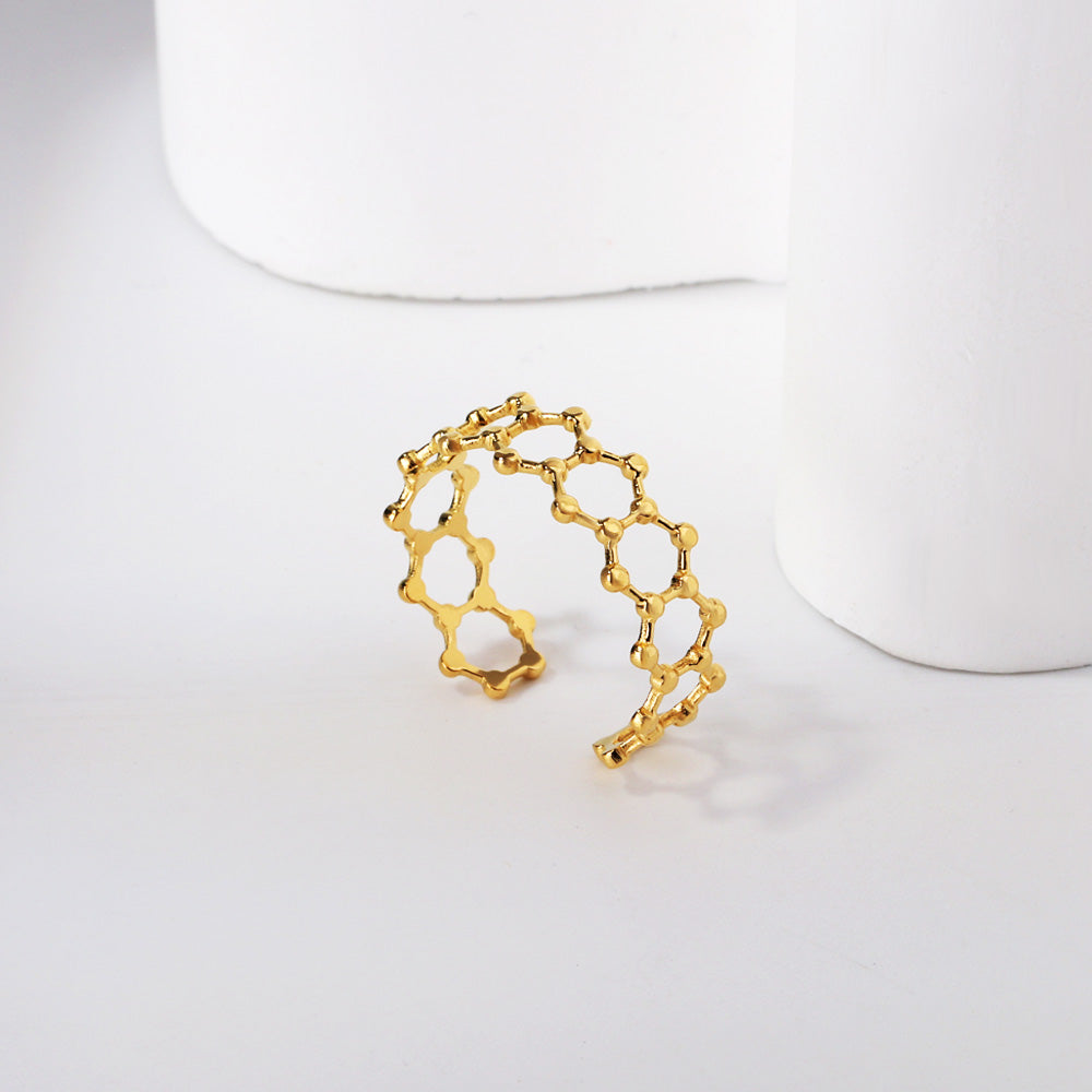baroque-modern-jewelry-styling
