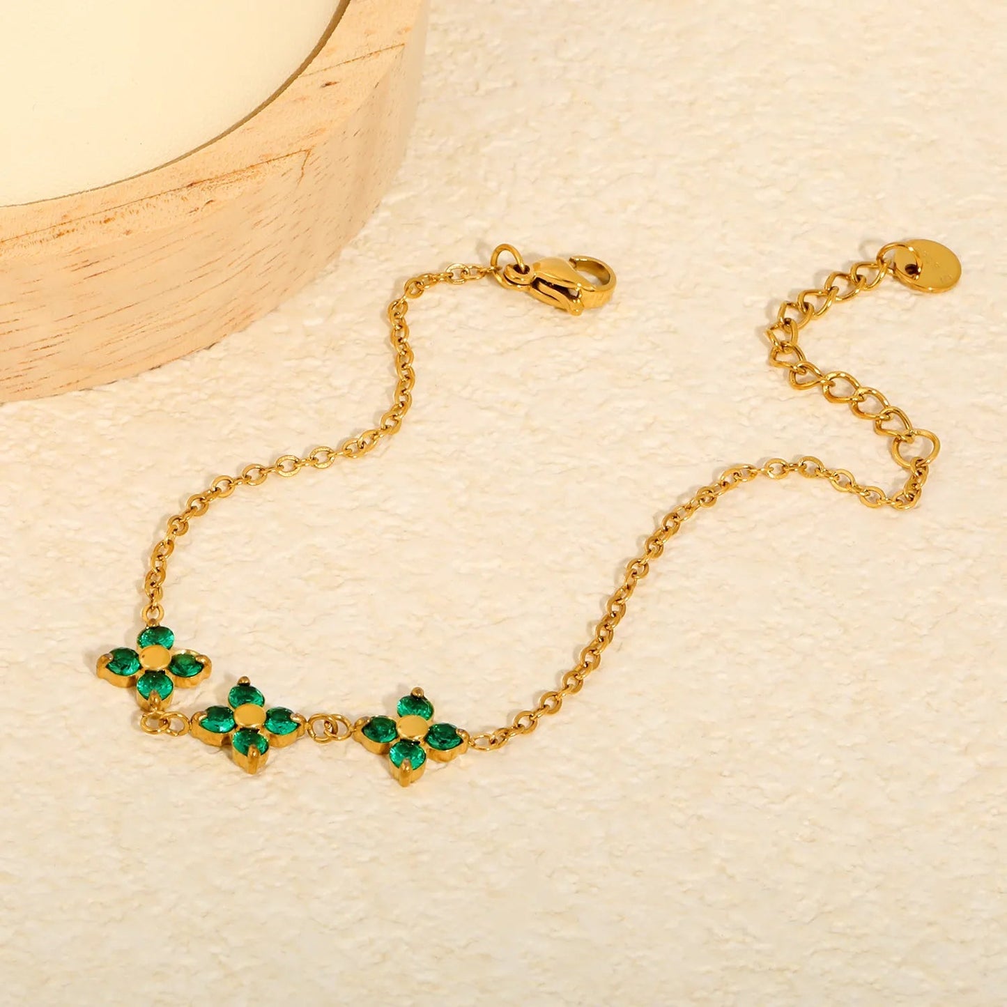 St. Patrick's Vibe: Waterproof 304L Steel Emerald Clover Link Bracelet