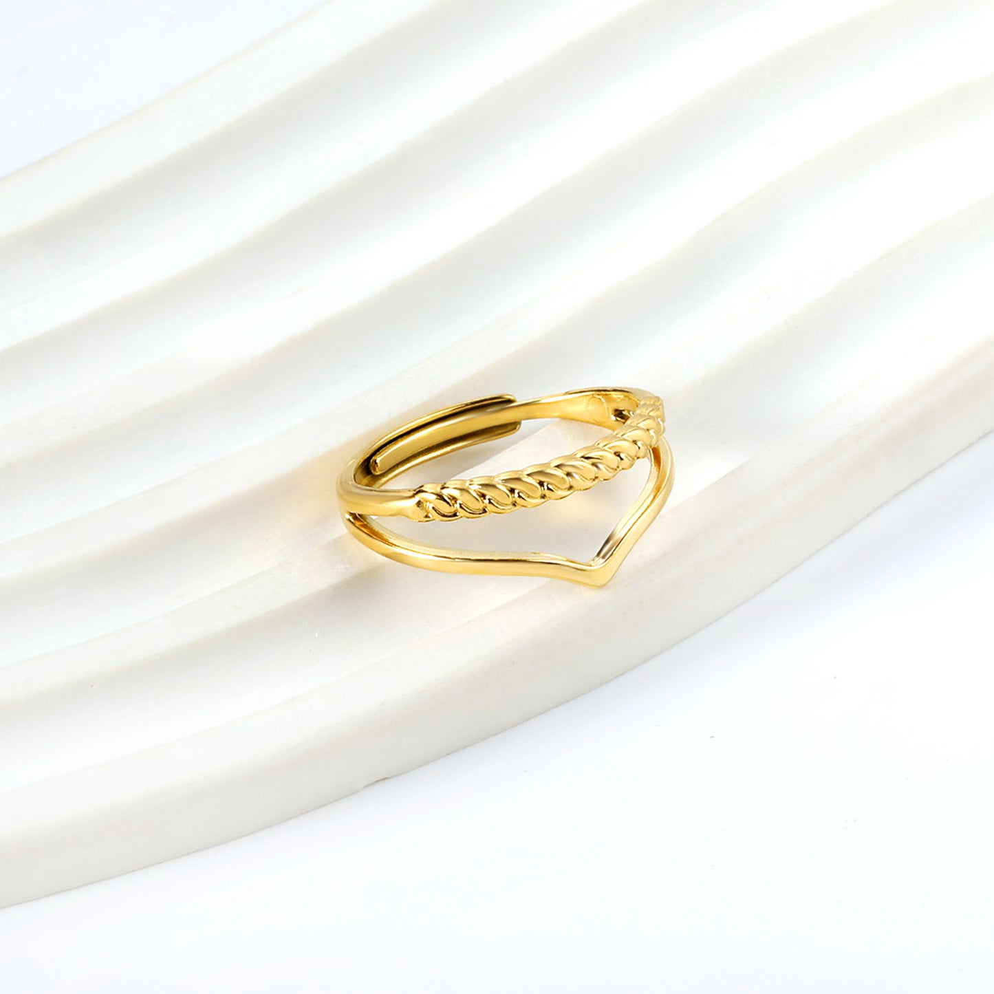 industrial-modern-jewelry-dynamic