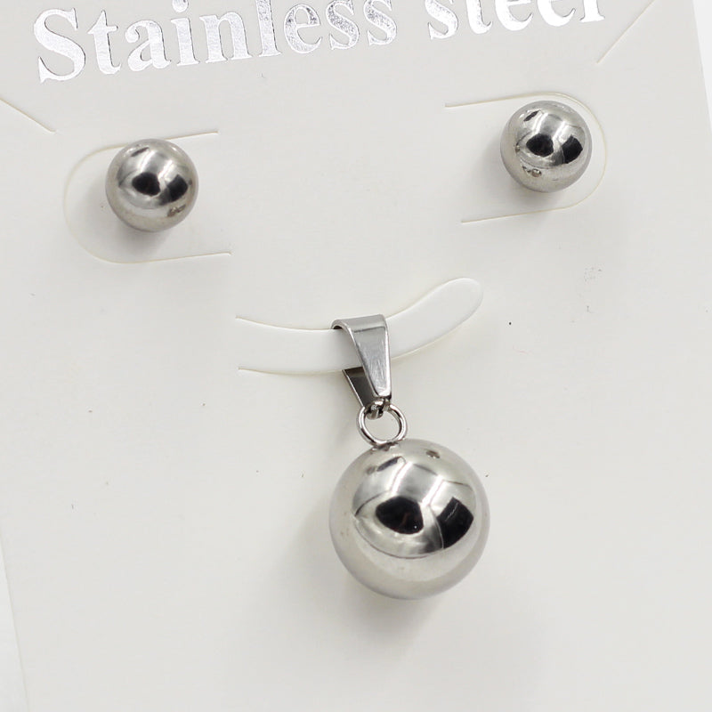 modern-jewelry-everyday-silver