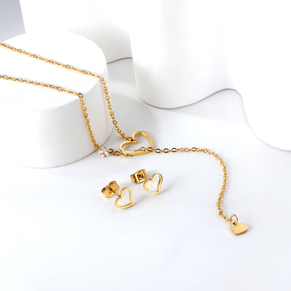 romantic cz jewelry display