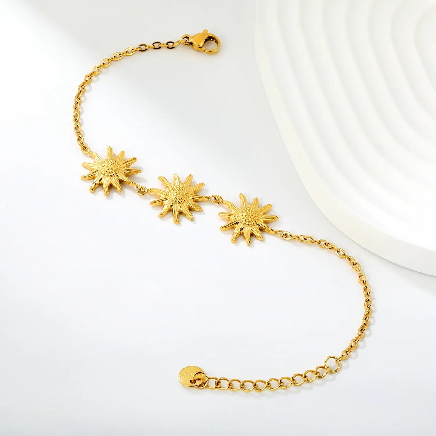 Waterproof 304L Steel Triple Sunflower Relief Pendant Chain Bracelet
