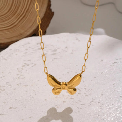 Wholesale Waterproof PVD Gold Sculpted Butterfly Paperclip Necklace