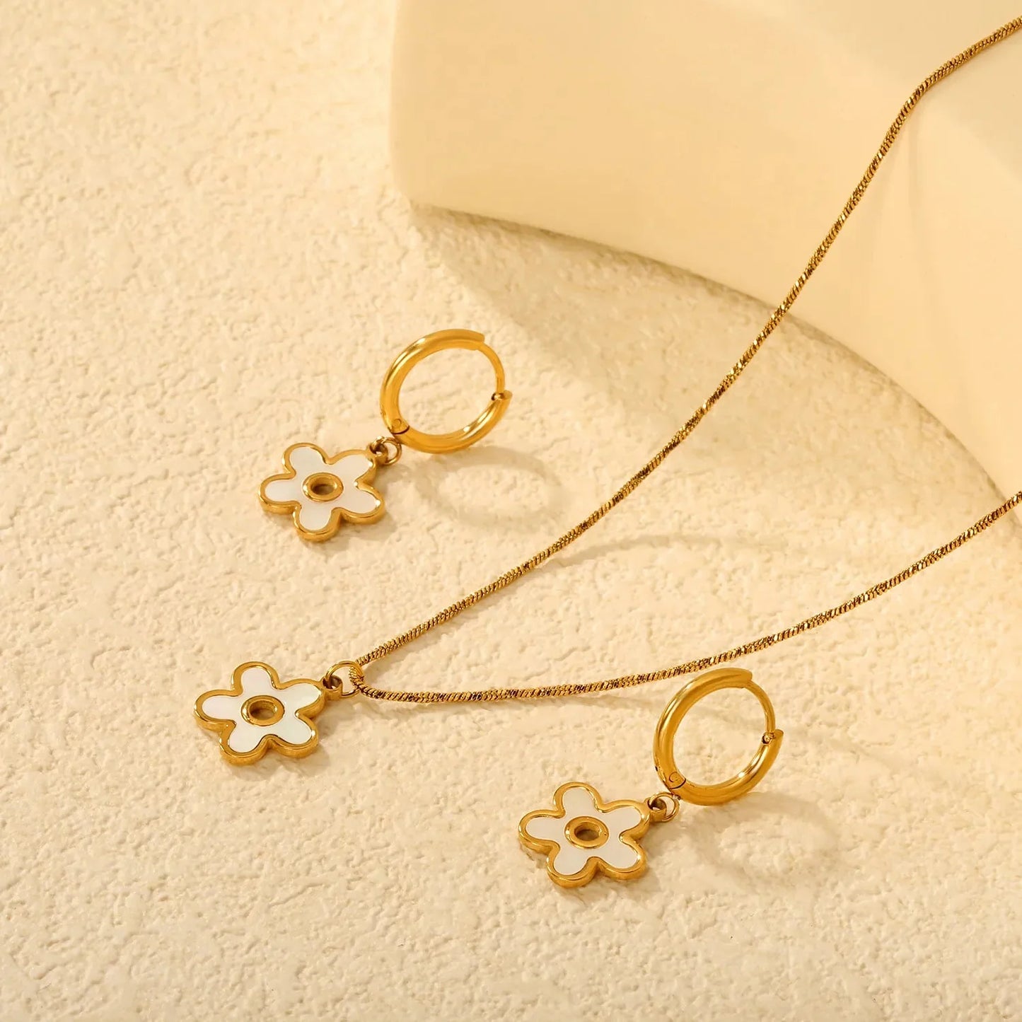 Bulk Gold Plated Flower Jewelry Set 304L Steel with Natural Shell Pendant & Earrings