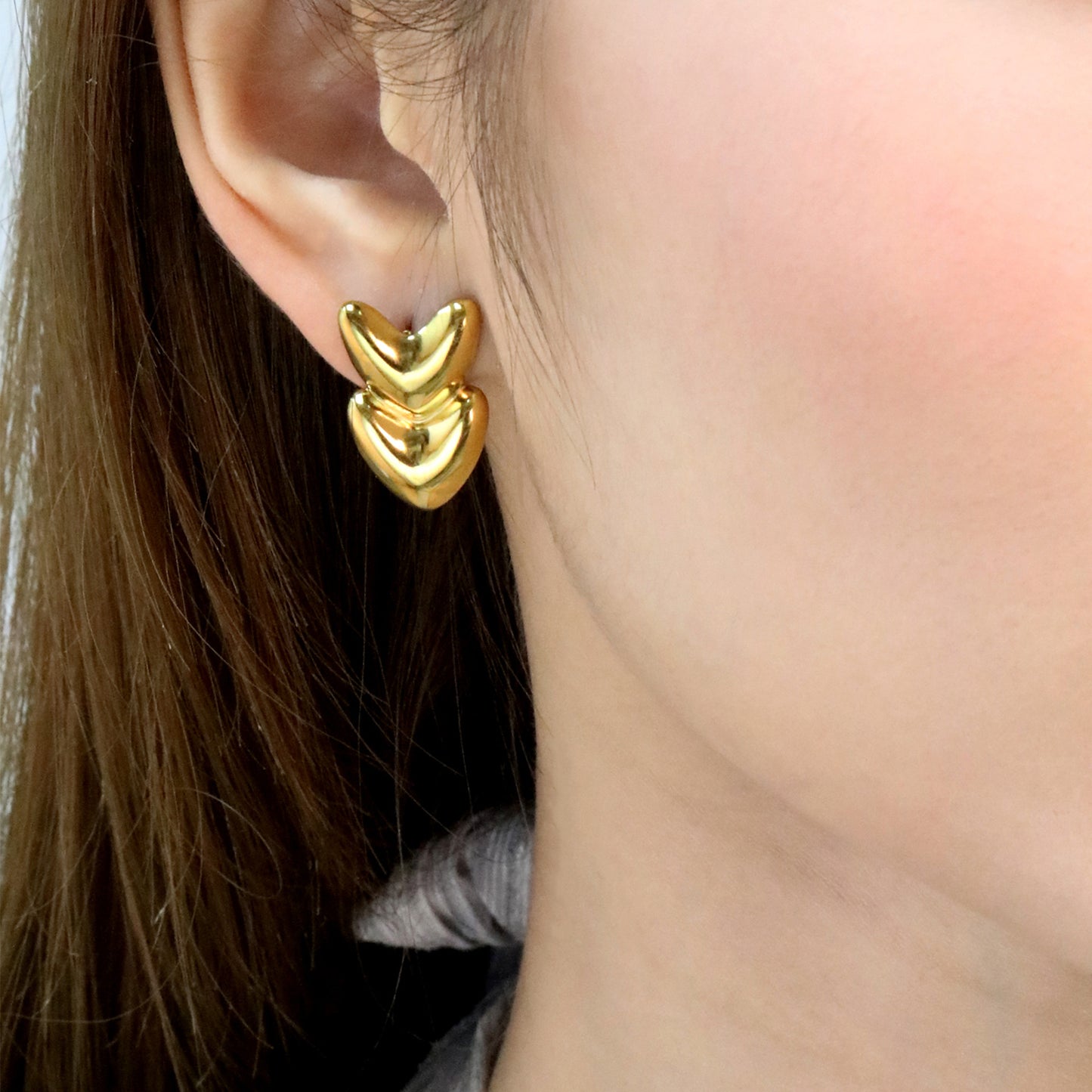 Wholesale Waterproof PVD Gold Double Layer Heart Stud Earrings