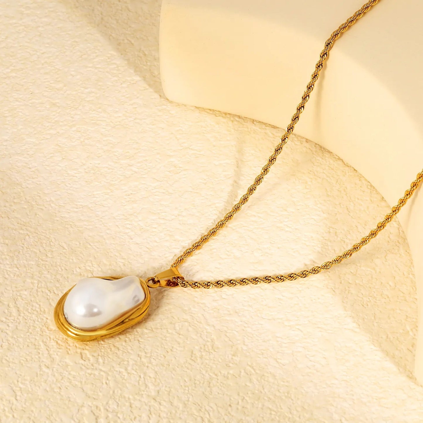 15g Heavy Baroque Pearl Stainless Steel Statement Necklace