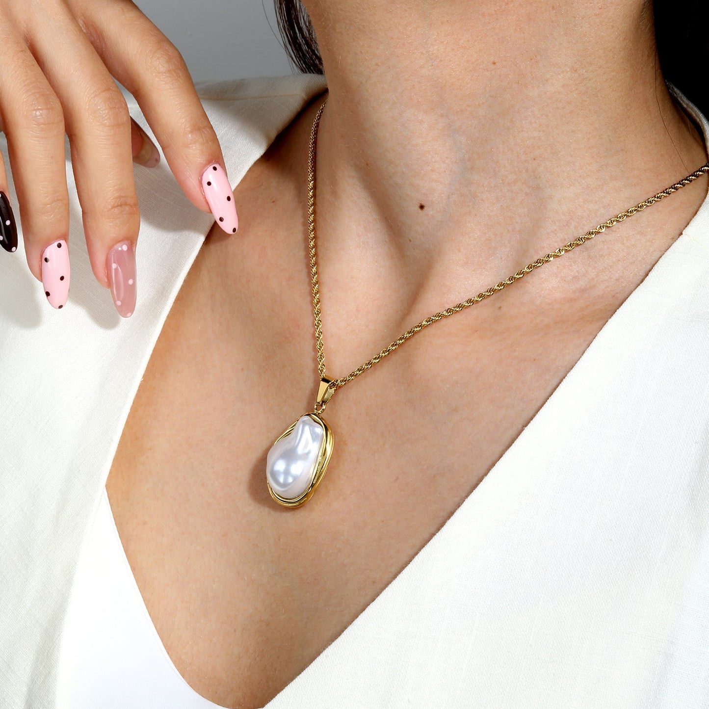 15g Heavy Baroque Pearl Stainless Steel Statement Necklace