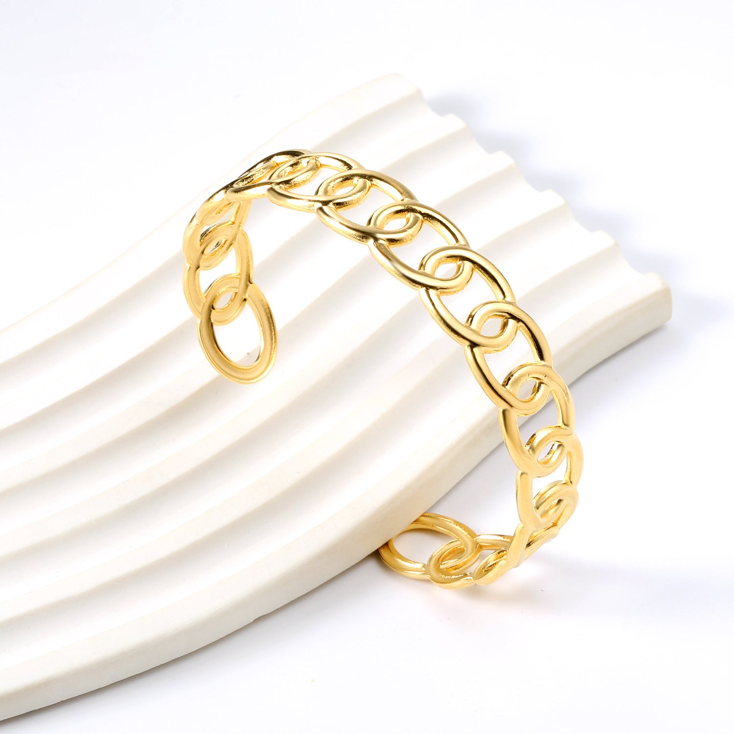 18kgold-large-links-waterproof