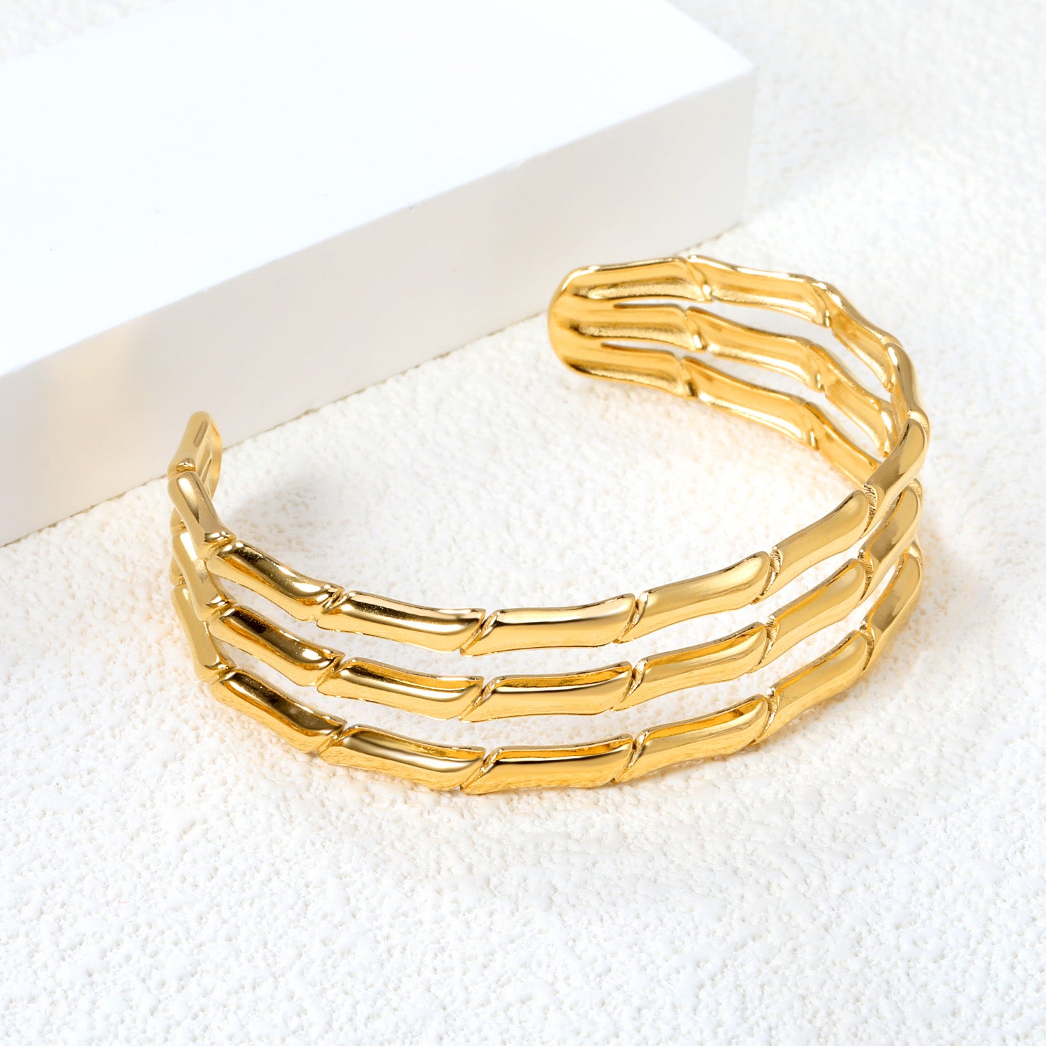 18kgold-straight-link-bracelet 