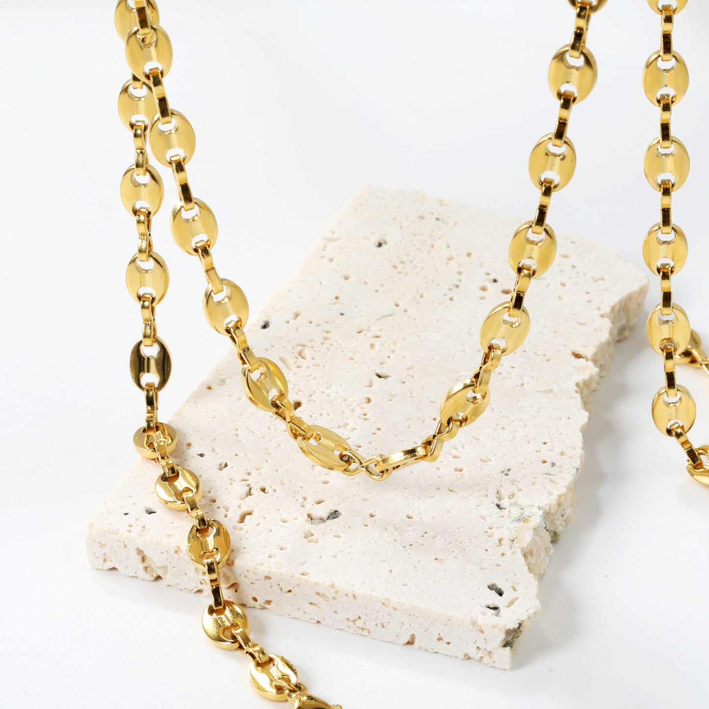 Bulk PVD Gold Minimalist Oval Link Chain Necklace Waterproof