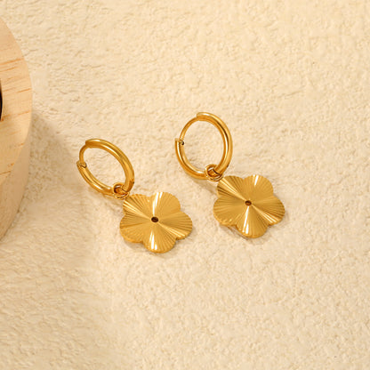 Wholesale Waterproof PVD Gold Textured Clover Charm Hoop Earrings
