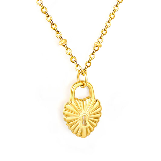 Stainless Steel Gold Heart Lock Pendant + Crescent-Shaped Tag Necklace Jewelry Supplier